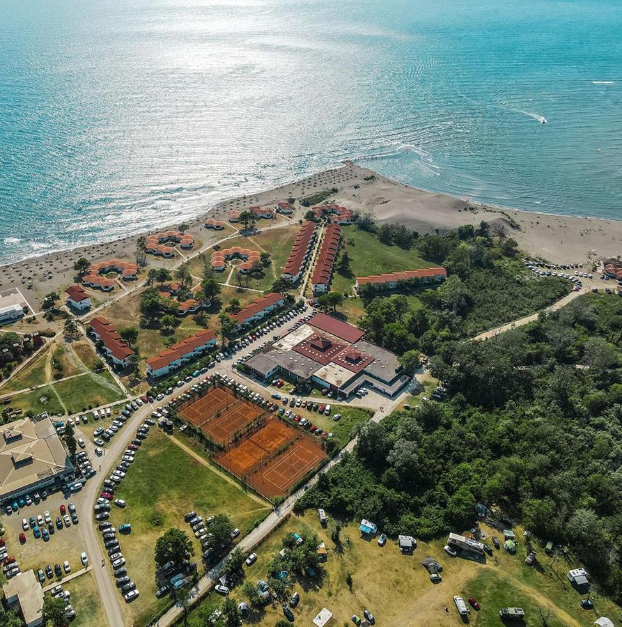 Fkk Ada Bojana Otel Ülgün Dış mekan fotoğraf