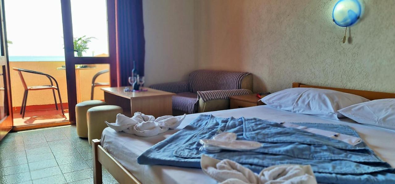 Fkk Ada Bojana Otel Ülgün Dış mekan fotoğraf